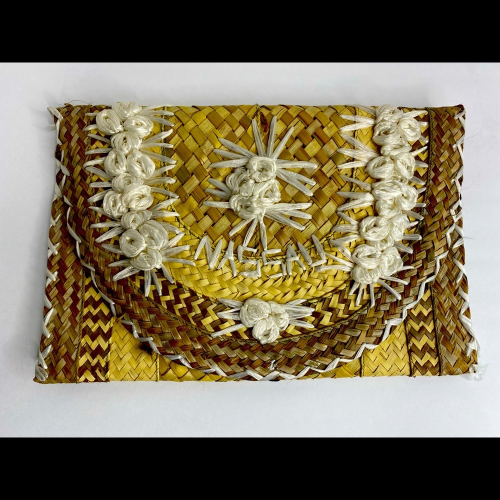 Nassau Bamboo Clutch